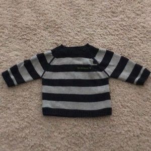 Burberry sweater